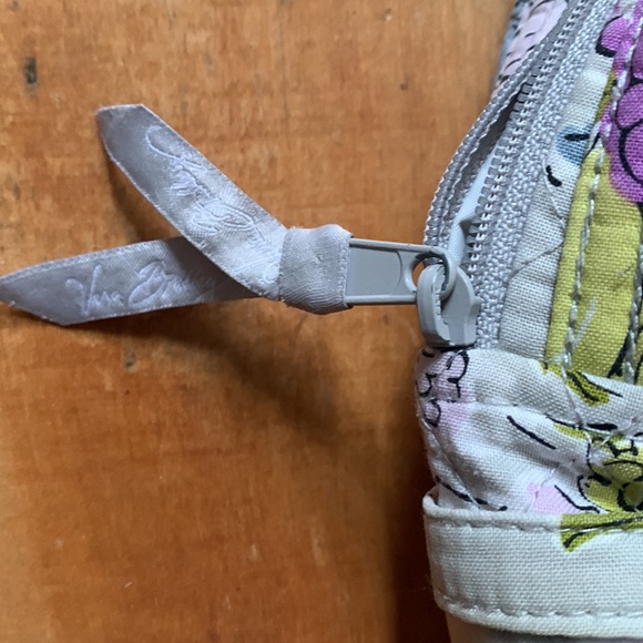 Vera Bradley bag - Picture 3 of 7